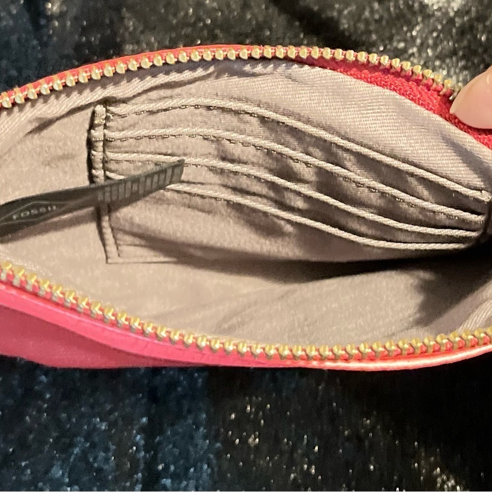 Red Leather Fossil Clutch Bag Like New - Picture 12 of 12
